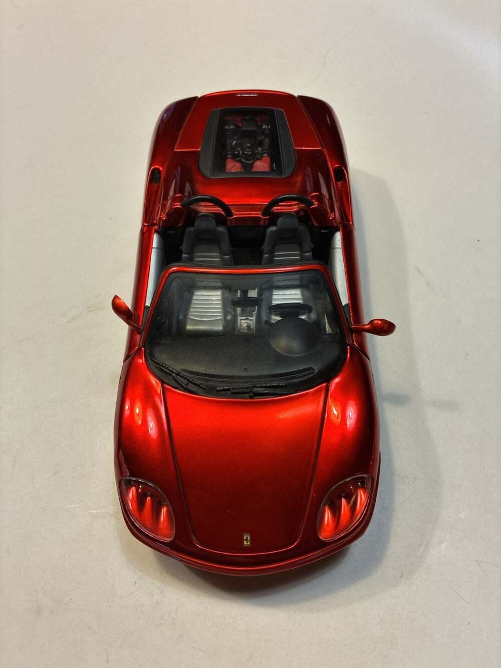 Ferrari 360 Spider Convertible Whips 1:18 Scale Diecast Model Car Red Hot Wheels